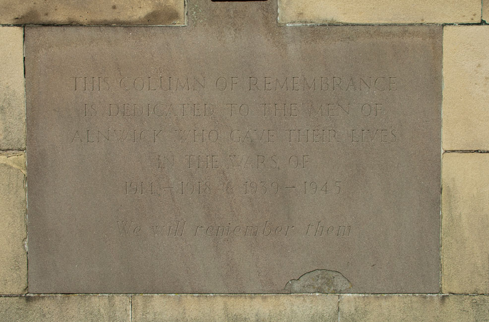 Dedication on the Alnwick War Memorial 