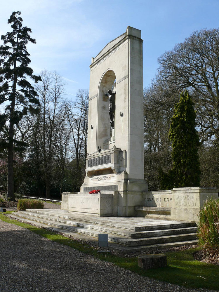 The Beaumont College War Memorial (2)