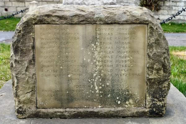 Names on the Clifford War Memorial