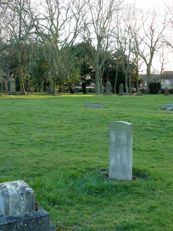 Private Sherlaw's grave in Choppington (St. Paul's) Churchyard