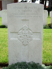 Private Sydney Smith. 275656.