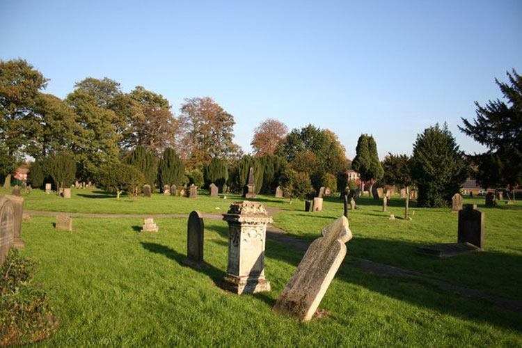 Gainsborough (North Warren) Cemetery