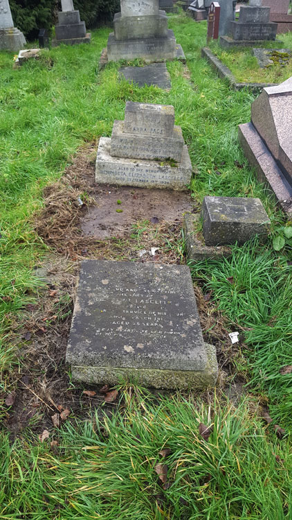 The Lascelles Family Grave in which Lieutenant Lasceels is buried (1)