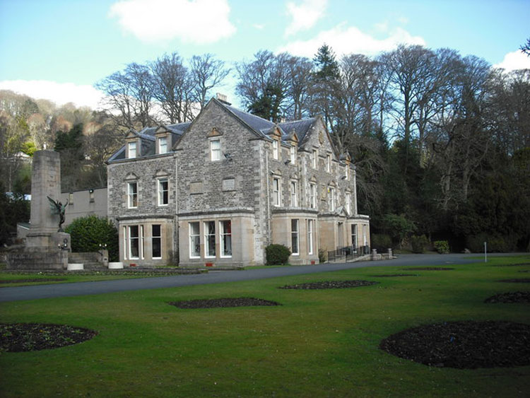 The Wilton Lodge Museum, Hawick, showing the War Memorial for Hawick on the Left.