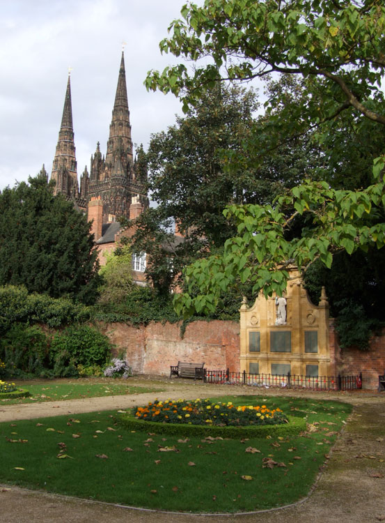 The Lichfield War Memorial 