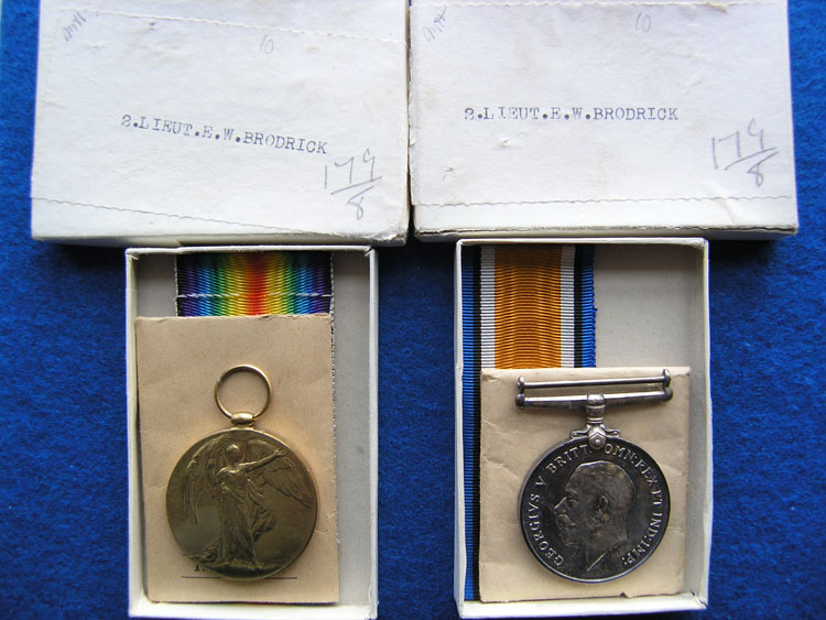 Lieutenant Brodrick was awarded the The British War Medal 
      (right medal) and the The Victory Medal (left medal).