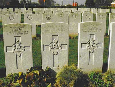Yorkshire Regiment graves in Loos Cemetery