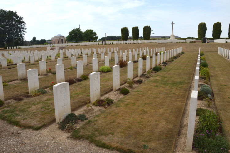 Abbeville Communal Cemetery Extension - 1