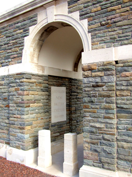 Assevillers New British Cemetery (3) 