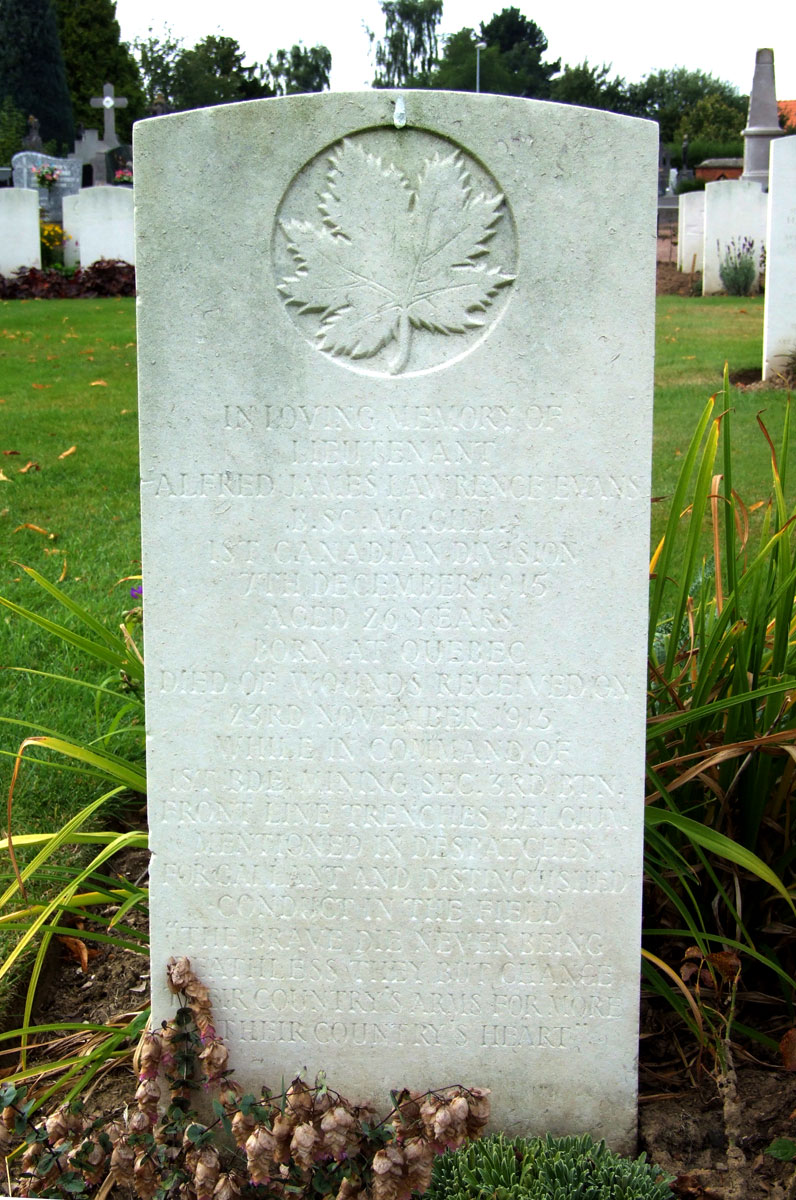 The headstone for Lieutenant Evans of the 1st Canadian Division>