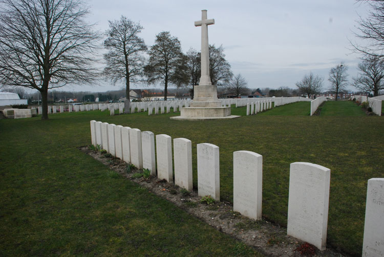 Chocques Military Cemetery (3)