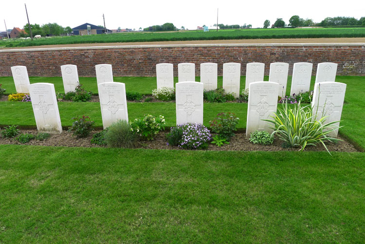 Derry House Cemetery No 2 (2)