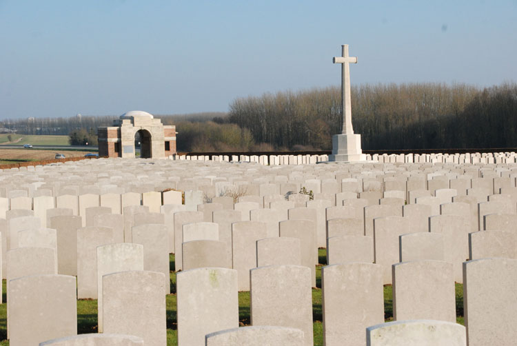 Duisans British Cemetery (2)
