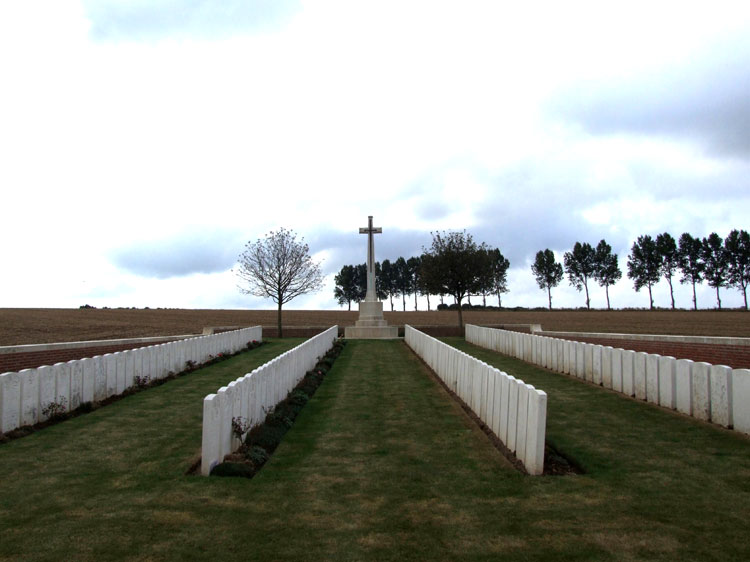 Grandcourt Road Cemetery (1)
