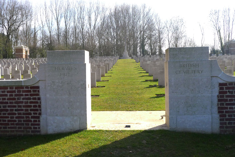 Hermies Hill British Cemetery (2)