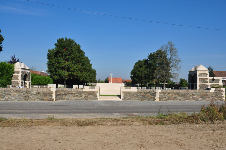 Houplines Communal Cemetery Extension (2)