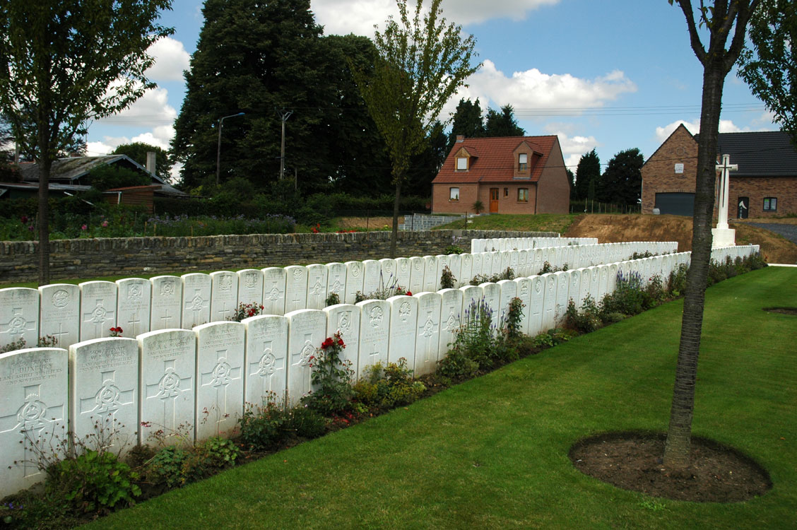 Landrecies British Cemetery