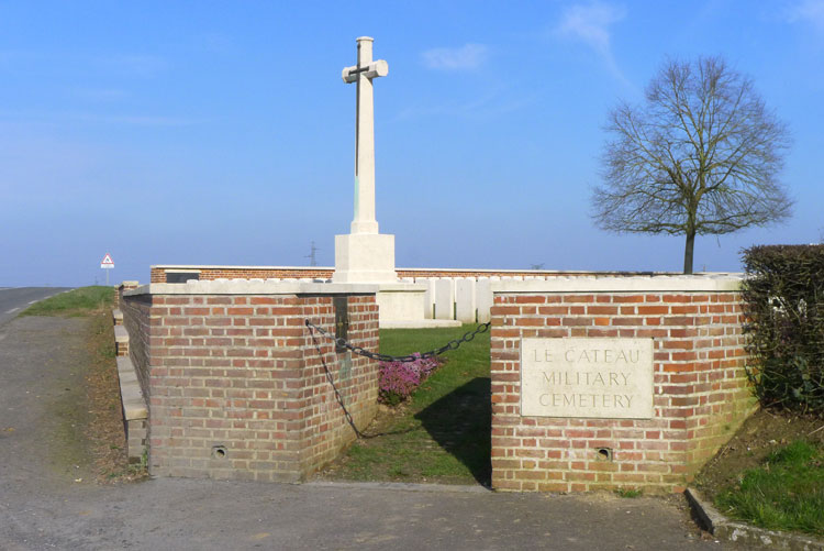 Le Cateau MIlitary Cemetery (2)