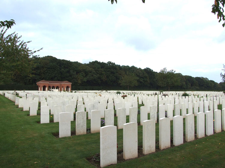 London Cemetery and Extension, Longueval (2)