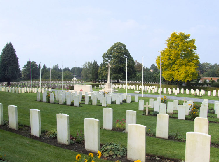 Mons (Bergen) Communal Cemetery