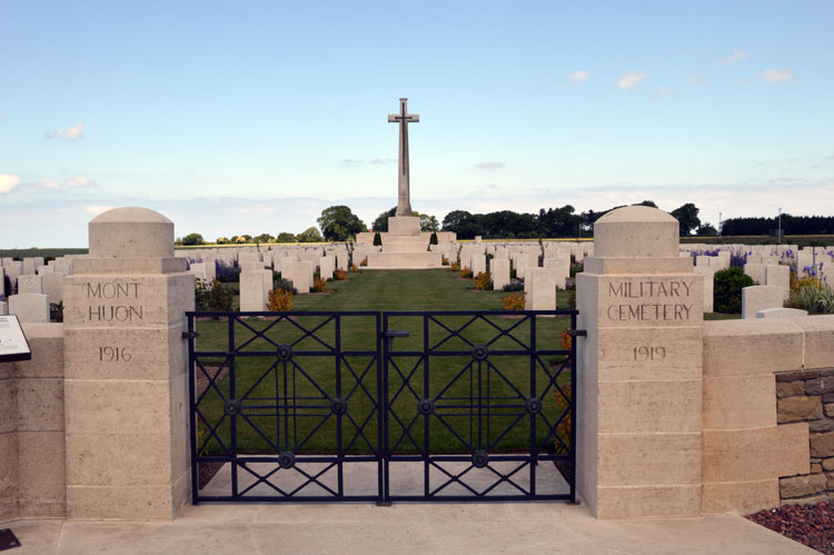Mont Huon Military Cemetery - 1