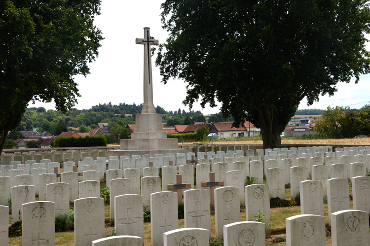 Namps-au-Val British Cemetery - 1