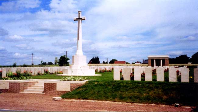 Peronne Road Cemetery, Maricourt