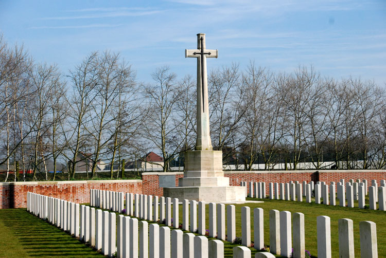 Philosophe British Cemetery, Mazingarbe(2)