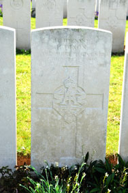 Lieutenant Harry Dixon.