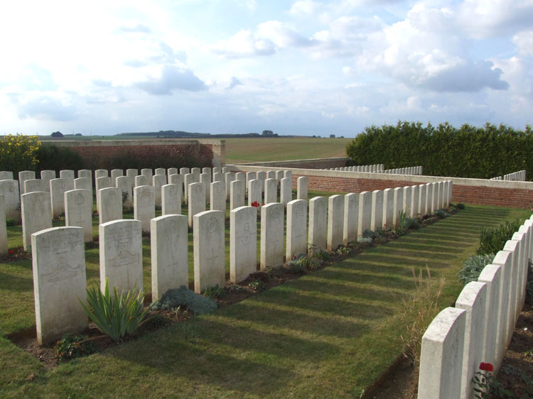 Puchevillers British Cemetery (3)