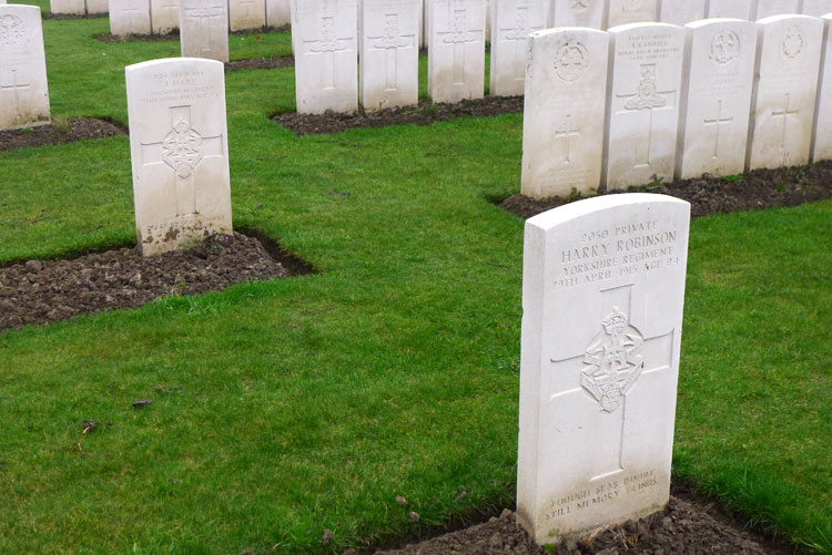 The Headstones for Serjeant Hare and Private Robinson in Vlamertinghe New Military Cemetery, West-Vlaanderen (Belgium)