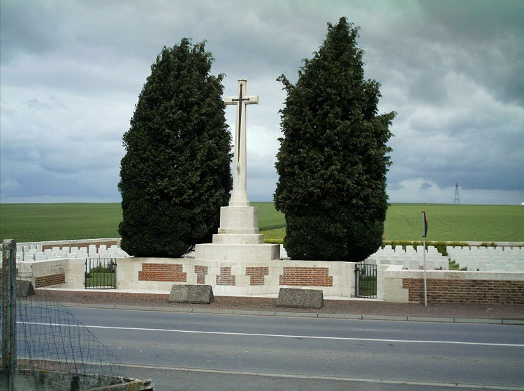 Wellington Cemetery, Rieux-en-Cambresis (1)