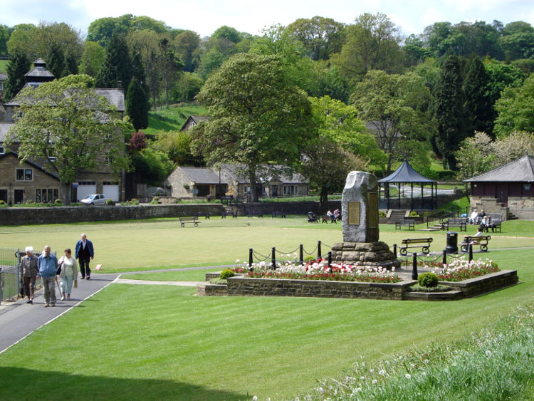 The Pately Bridge War Memorial