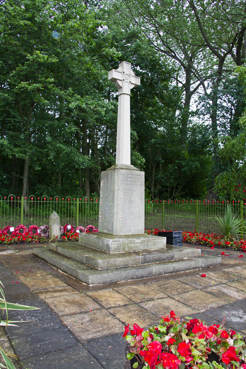 The War Memorial, Fatfield (County Durham)