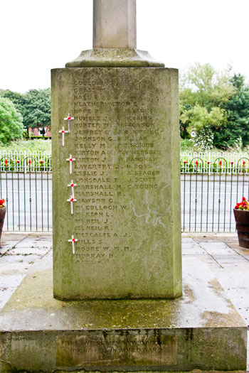 WW1 names "G" - "N" & WW2 Names (right)