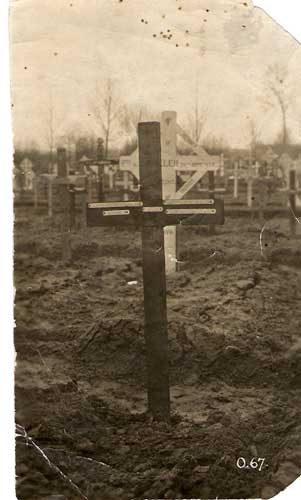 Private T E Ferguson's grave