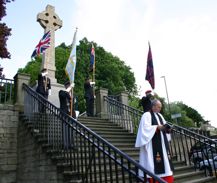 The Gallowgate War Memorial, with Standard Bearers of the British Legion