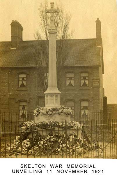 The unveiling of the Skelton Memorial on 11 November 1921.