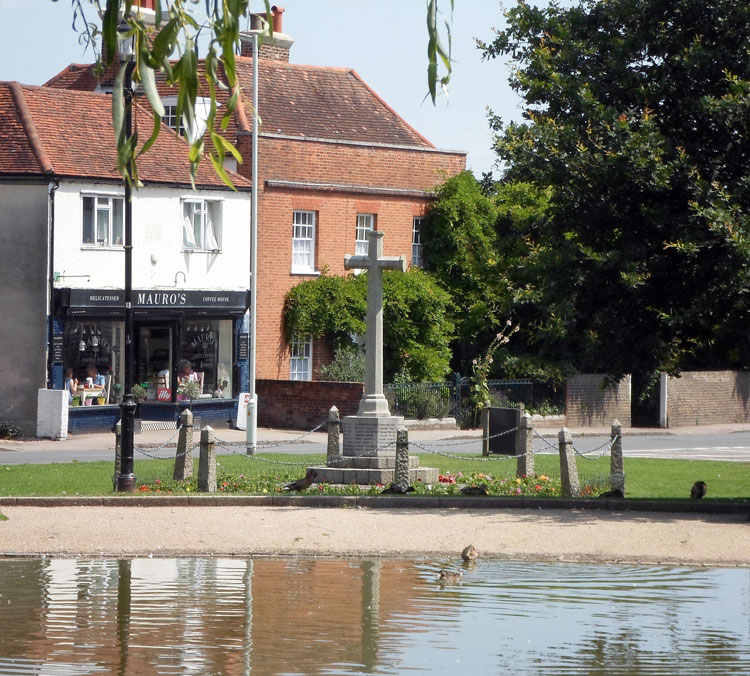 The War Memorial, - Writtle (Essex)