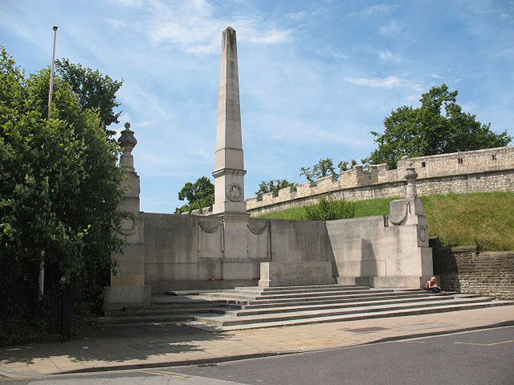 The North Eastern Railway War Memorial, York (1)