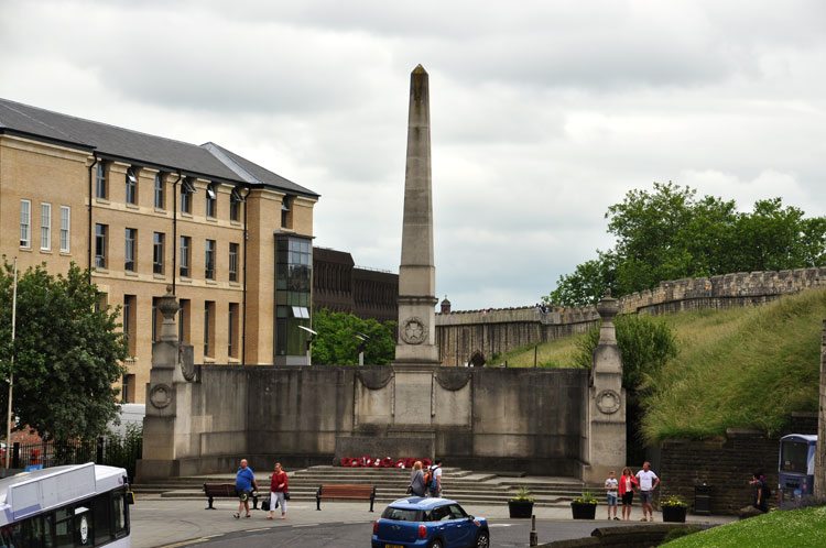 The North Eastern Railway War Memorial, York (2)